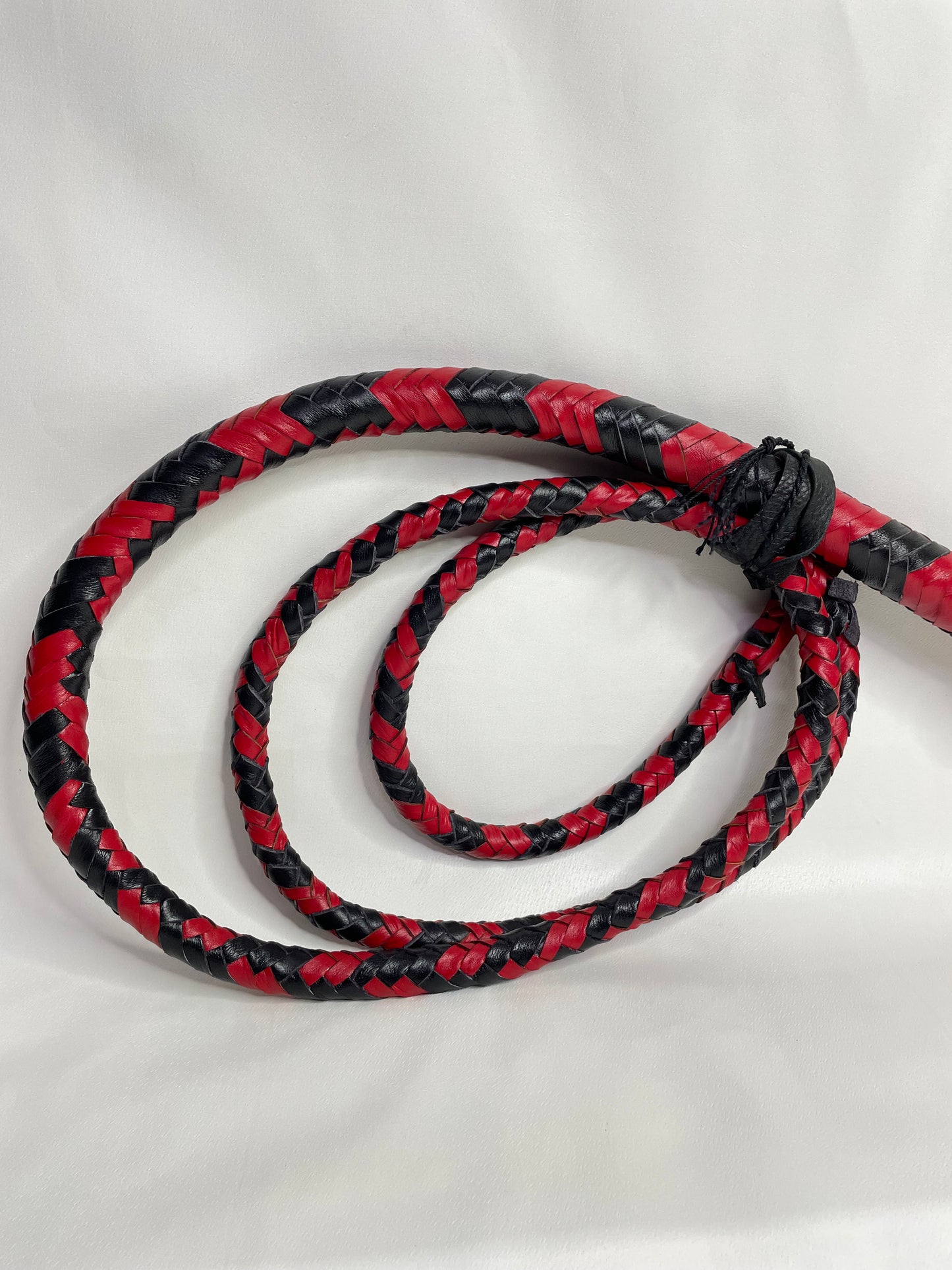 Real Calf Leather Bull Whip 4/6/8 Feet Long 12-Plait Bullwhip - Loud Crack Sound